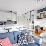 Wehost Neljaes Linja